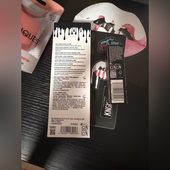 Makeup bundle - Picture 4 of 9